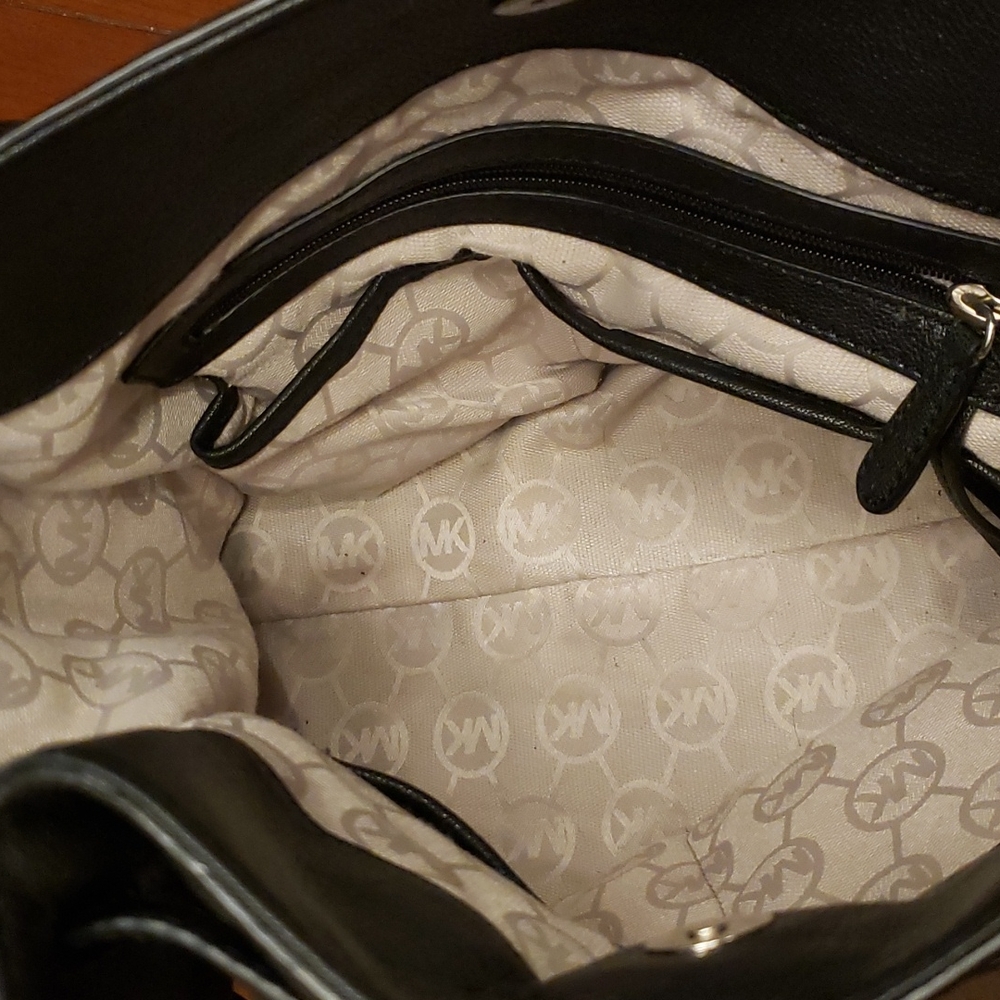 Michael Kors Hamilton Tote Bag Black Leather - Picture 5 of 7